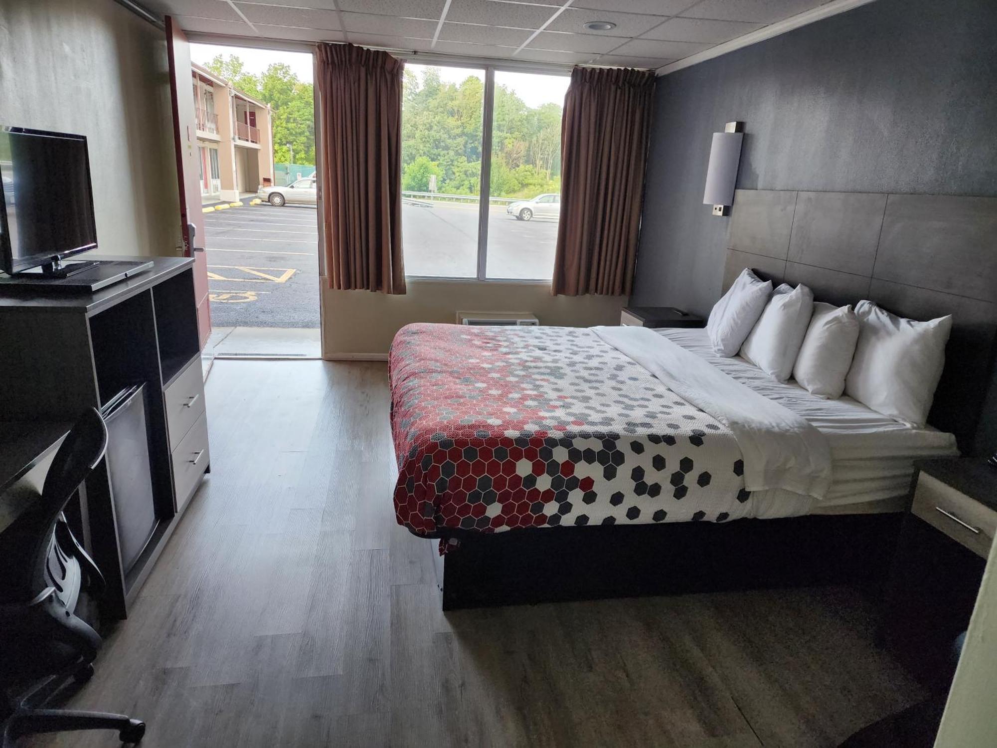 Econo Lodge Wytheville I-77 & I-81 Bagian luar foto